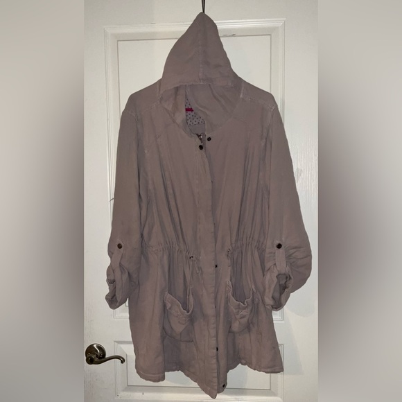 Jacket - Picture 5 of 13